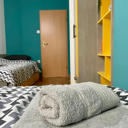 Serafimoski شقة سكوبجي
