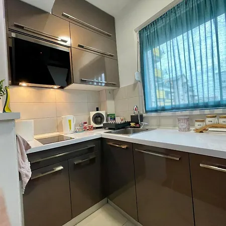 Serafimoski Apartment *