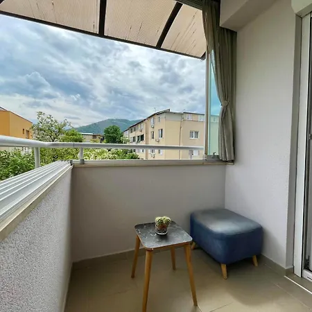 Apartment Serafimoski *