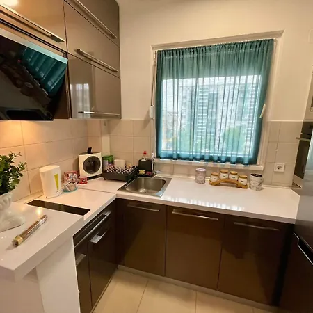 Serafimoski شقة سكوبجي